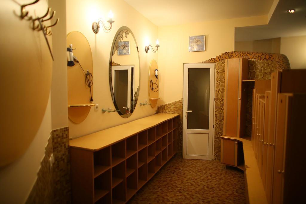 Kseniya Hotel Kamianets-Podilskyi Exterior foto
